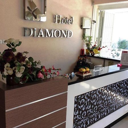 Hotel Diamond มากาซาร์ ภายนอก รูปภาพ