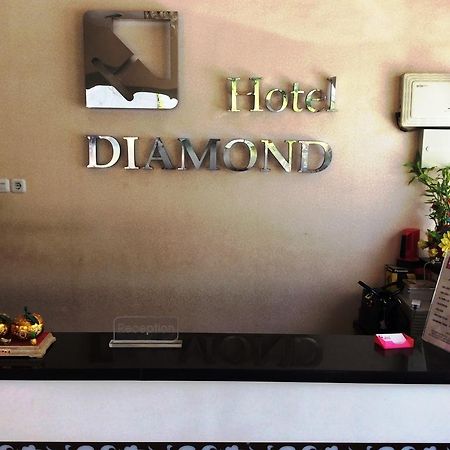 Hotel Diamond มากาซาร์ ภายนอก รูปภาพ