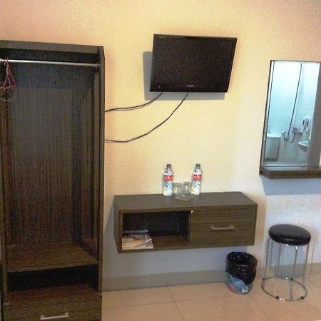 Hotel Diamond มากาซาร์ ภายนอก รูปภาพ