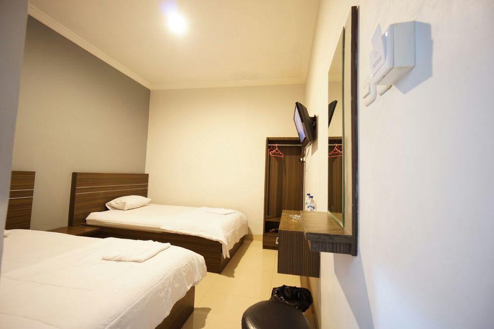 Hotel Diamond มากาซาร์ ภายนอก รูปภาพ